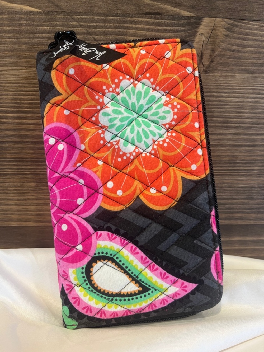 Vera Bradley Ziggy Zinnia Accordion Wallet